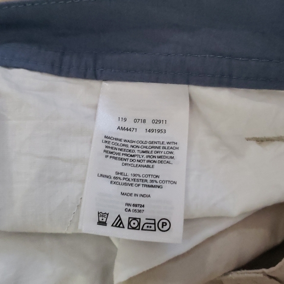 Lot of 2 Mens Columbia khaki flat front shorts 32 - Picture 4 of 6